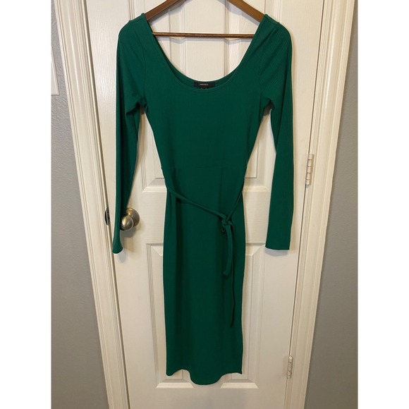 Forever 21 Dresses & Skirts - FOREVER 21 Midi Dress Women's Medium Ribbed Knit Long Sleeve Green Bodycon